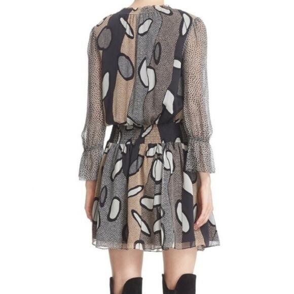 Diane Von Furstenberg DVF NWT Kelley Brown Black Printed 100% Silk Blouson Dress - Picture 2 of 15